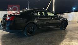 Ford Taurus